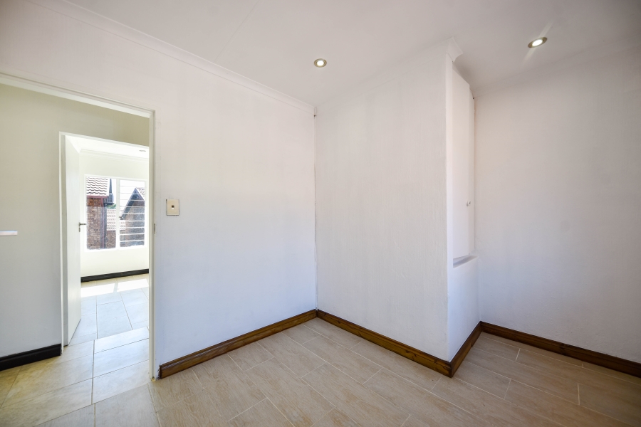 3 Bedroom Property for Sale in Moreleta Park Gauteng