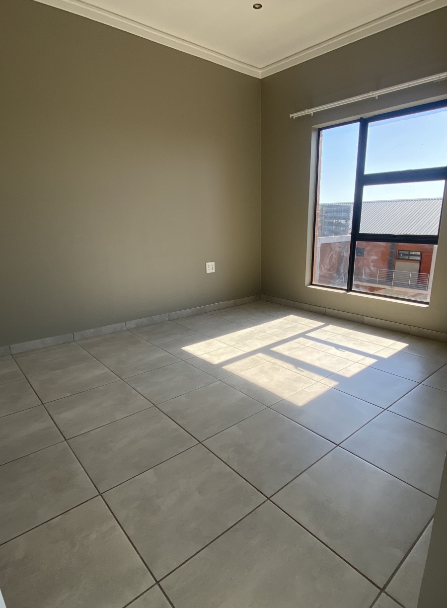To Let 2 Bedroom Property for Rent in Equestria Gauteng