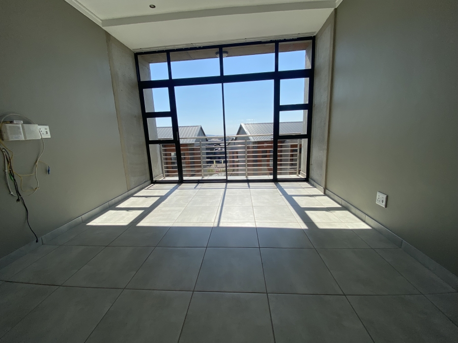 To Let 2 Bedroom Property for Rent in Equestria Gauteng