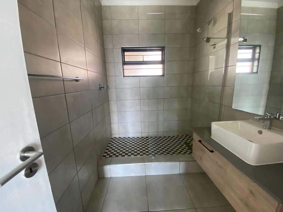 To Let 2 Bedroom Property for Rent in Equestria Gauteng