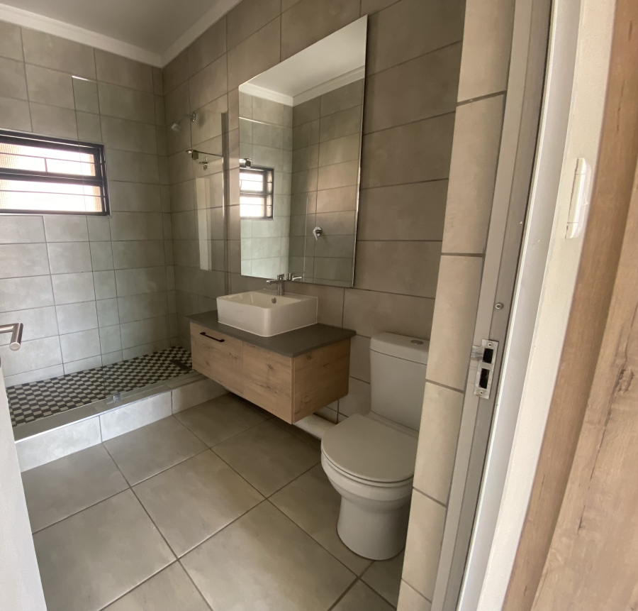 To Let 2 Bedroom Property for Rent in Equestria Gauteng
