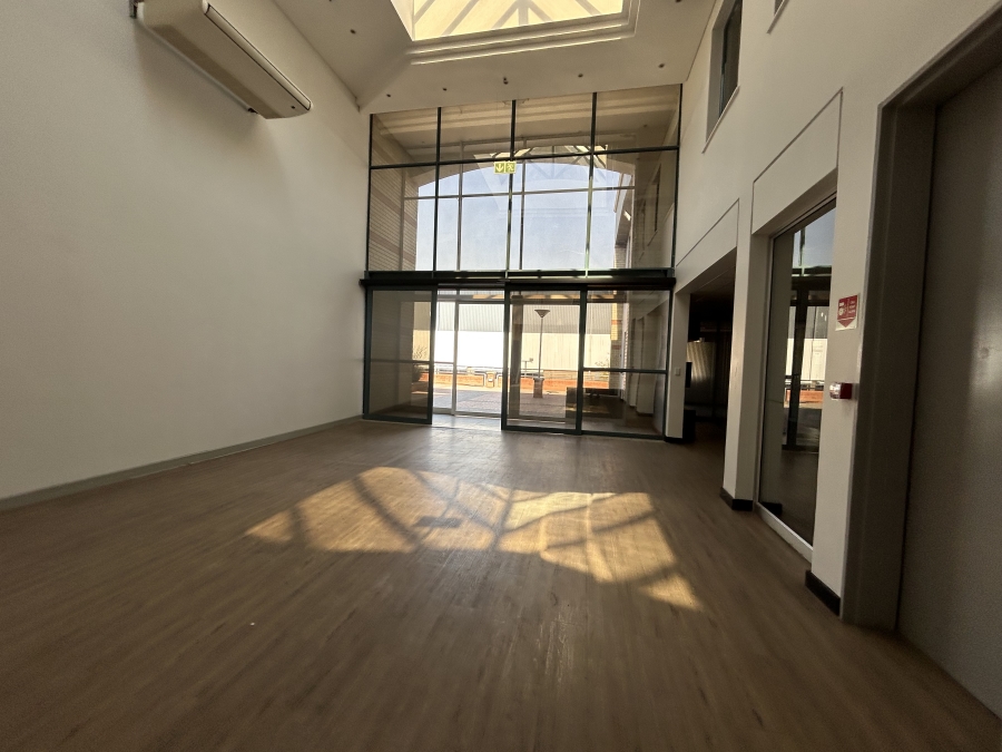 To Let Commercial Property for Rent in Halfway House Gauteng