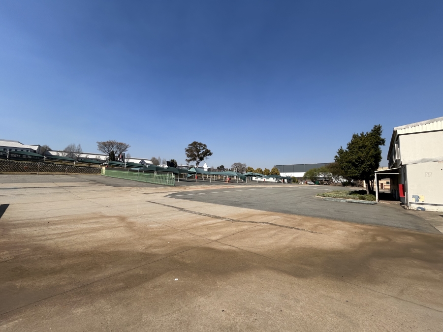 To Let Commercial Property for Rent in Halfway House Gauteng