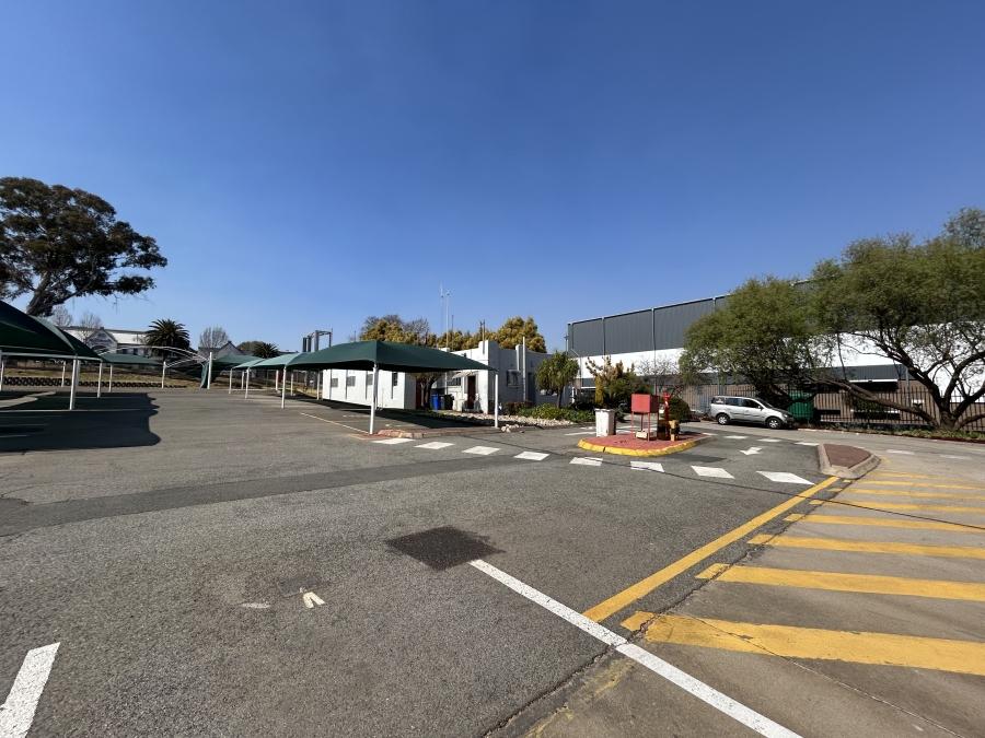 To Let Commercial Property for Rent in Halfway House Gauteng