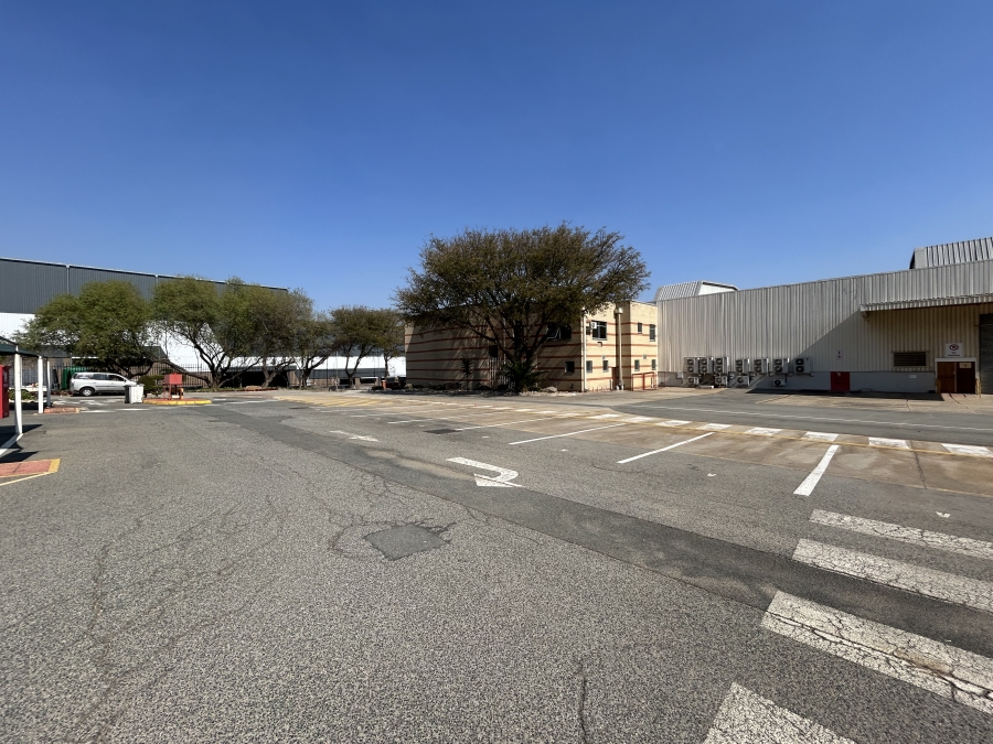 To Let Commercial Property for Rent in Halfway House Gauteng