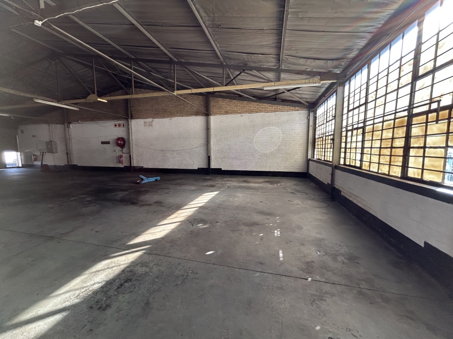 To Let Commercial Property for Rent in Spartan Gauteng