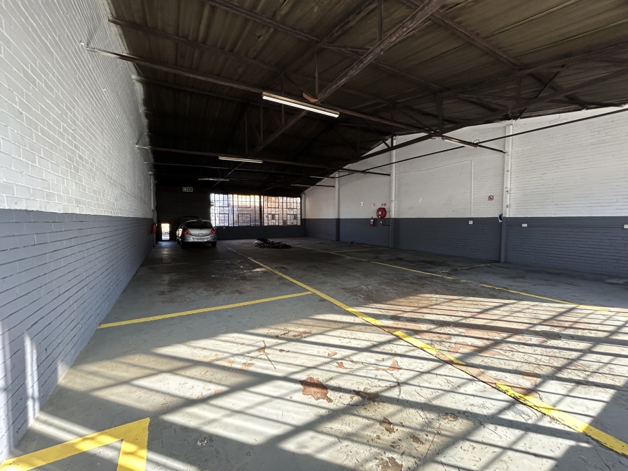 To Let Commercial Property for Rent in Spartan Gauteng