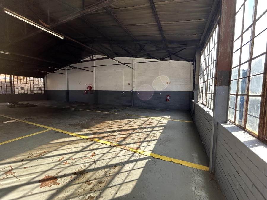 To Let Commercial Property for Rent in Spartan Gauteng