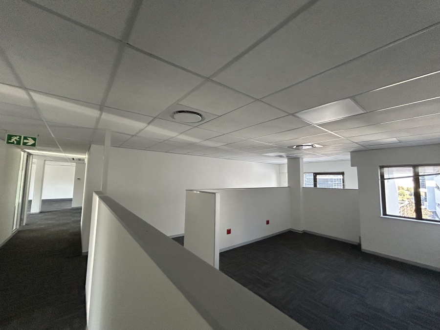 To Let Commercial Property for Rent in Vorna Valley Gauteng