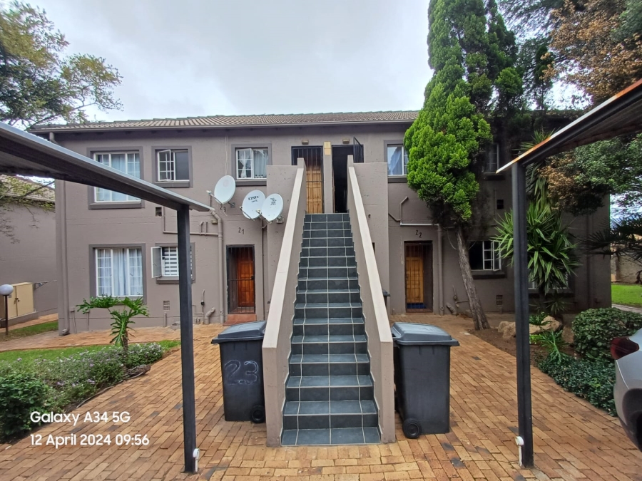 2 Bedroom Property for Sale in Wilgeheuwel Gauteng