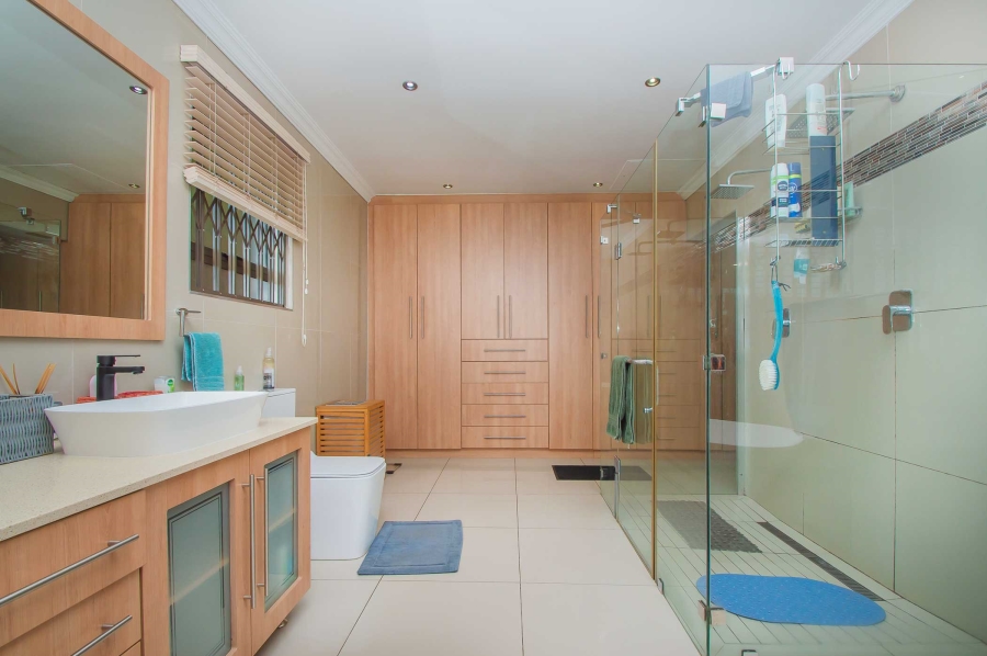 4 Bedroom Property for Sale in Quellerina Gauteng