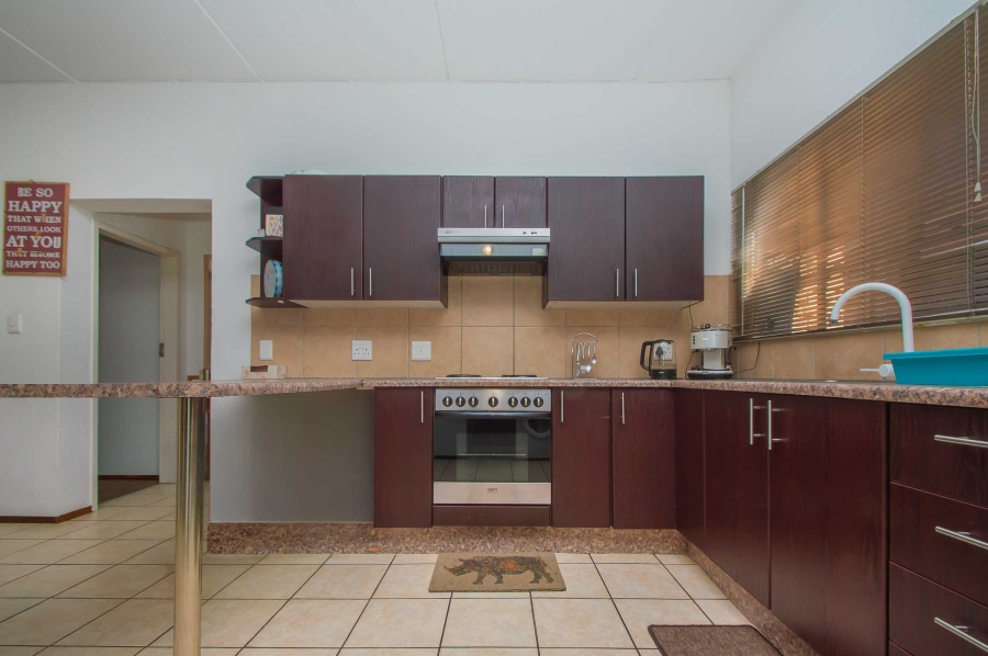 2 Bedroom Property for Sale in Weltevreden Park Gauteng