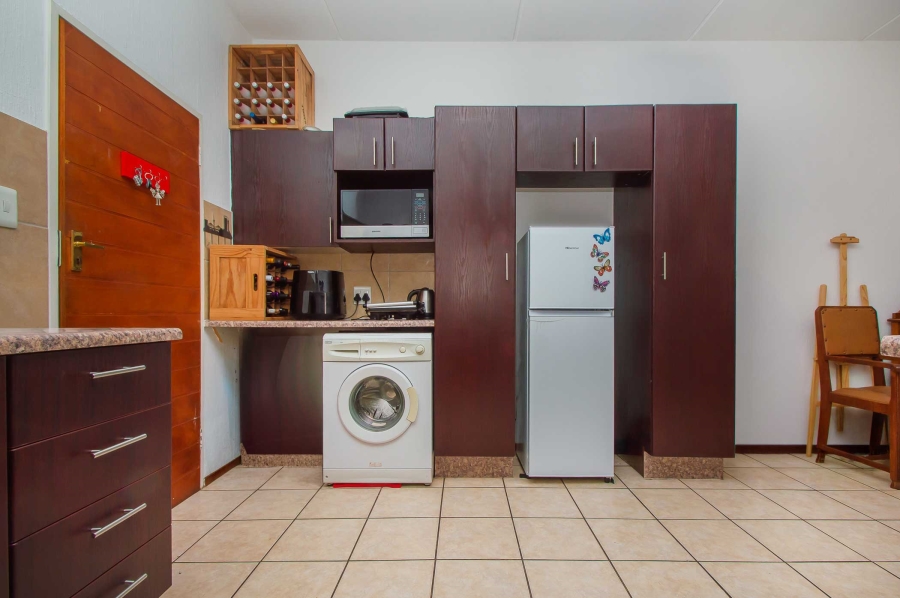 2 Bedroom Property for Sale in Weltevreden Park Gauteng