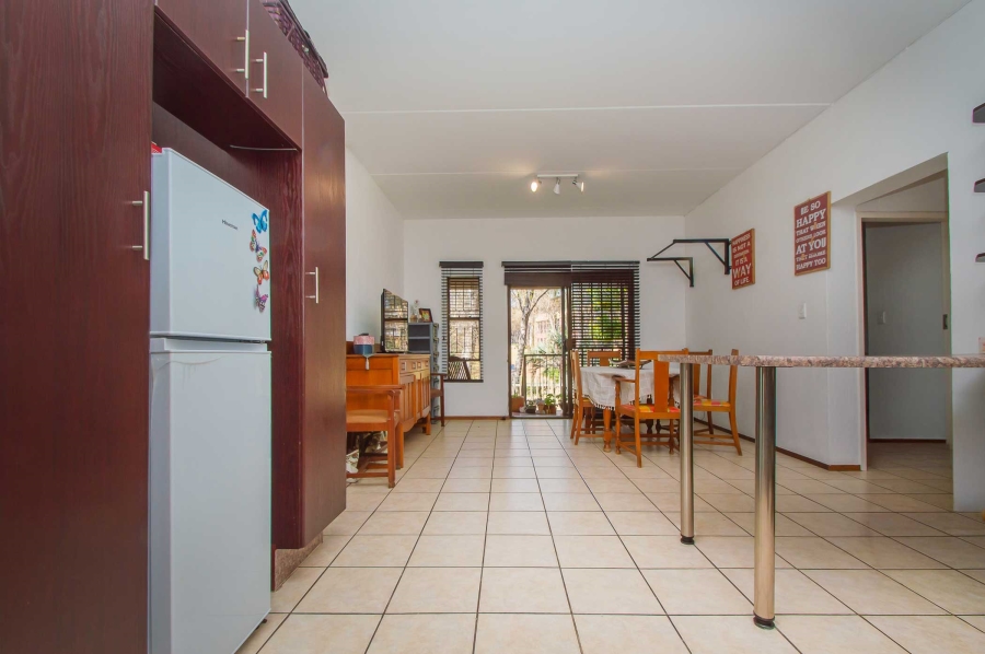 2 Bedroom Property for Sale in Weltevreden Park Gauteng