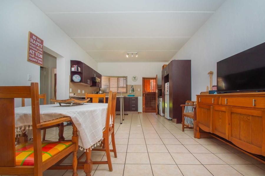 2 Bedroom Property for Sale in Weltevreden Park Gauteng