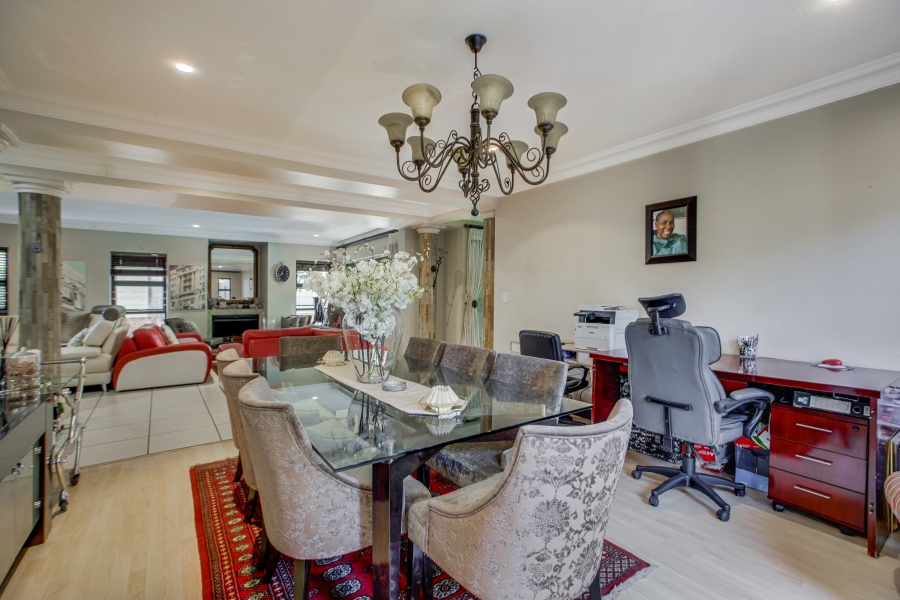 4 Bedroom Property for Sale in Bryanston Gauteng