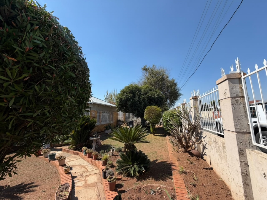 3 Bedroom Property for Sale in Rewlatch Gauteng