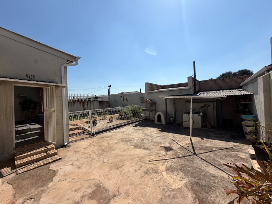 3 Bedroom Property for Sale in Rewlatch Gauteng