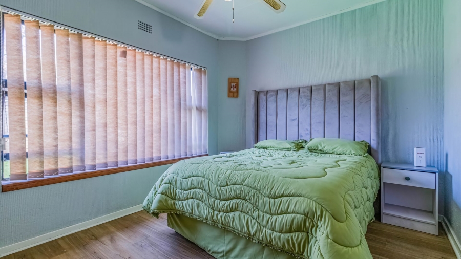 To Let 6 Bedroom Property for Rent in Robin Hills Gauteng