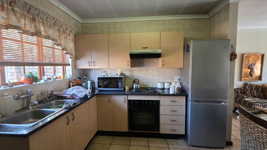 2 Bedroom Property for Sale in Montana Tuine Gauteng