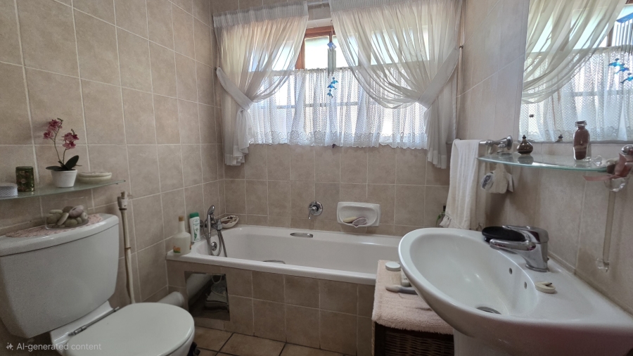 2 Bedroom Property for Sale in Montana Tuine Gauteng