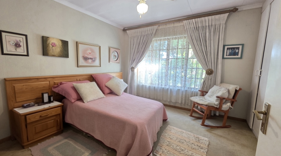 2 Bedroom Property for Sale in Montana Tuine Gauteng