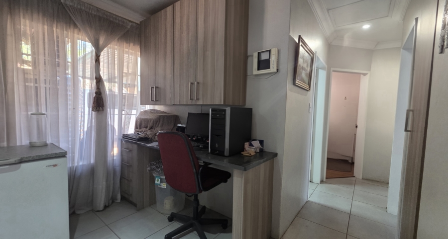 3 Bedroom Property for Sale in Sinoville Gauteng