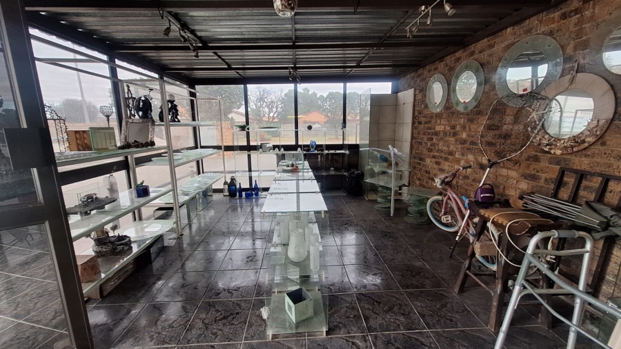 Commercial Property for Sale in Mayberry Park Gauteng