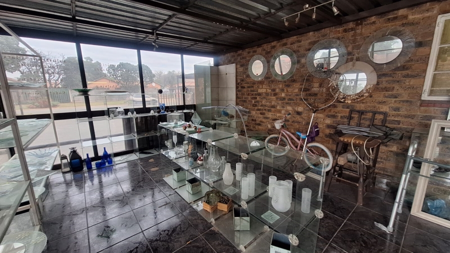Commercial Property for Sale in Mayberry Park Gauteng