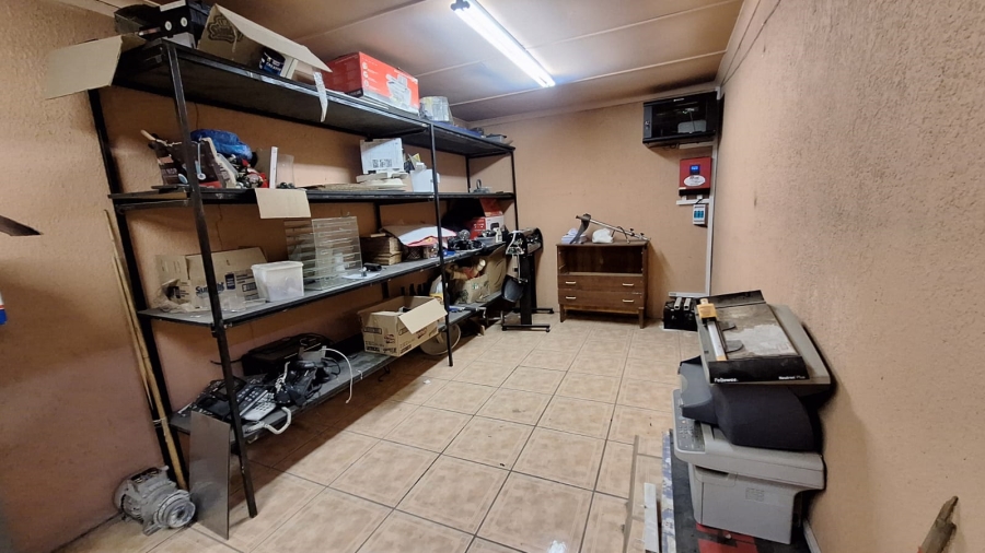 Commercial Property for Sale in Mayberry Park Gauteng