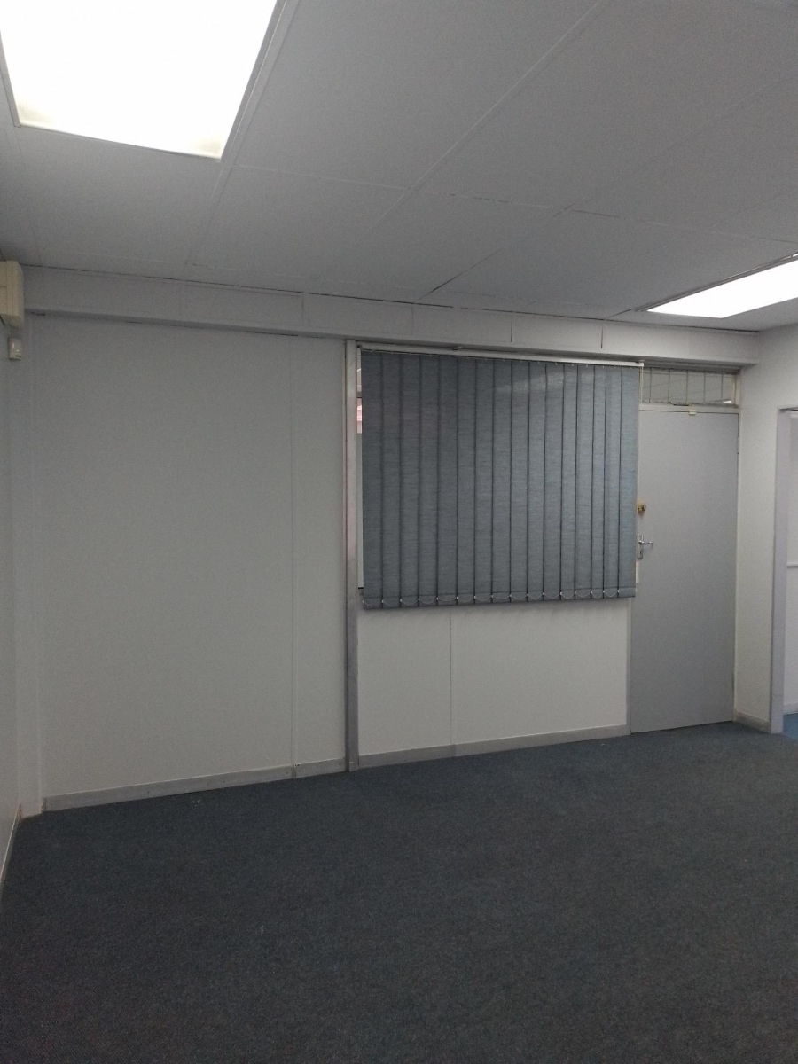 To Let Commercial Property for Rent in Edenvale Central Gauteng