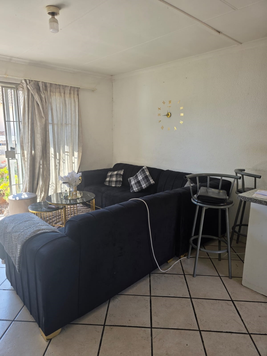 2 Bedroom Property for Sale in Birch Acres Gauteng