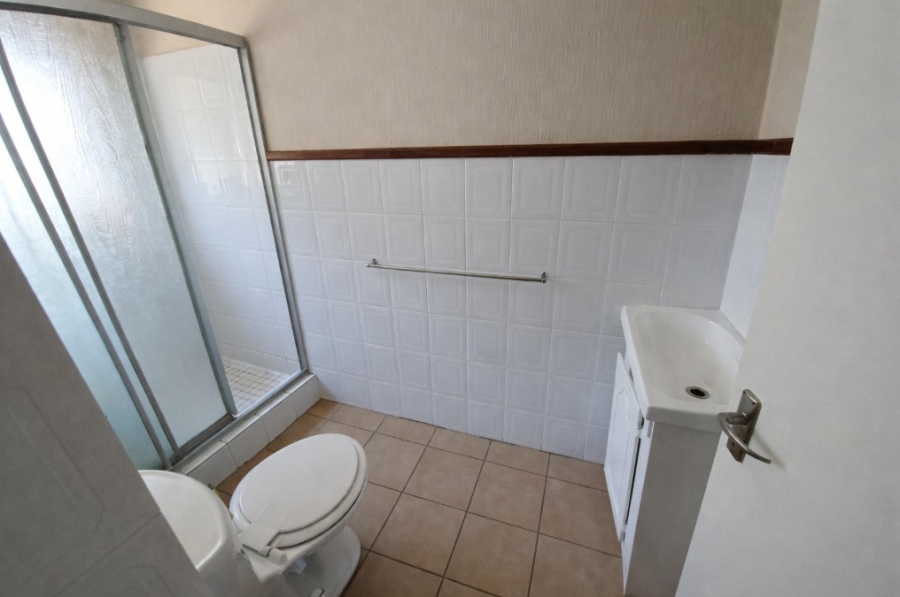 2 Bedroom Property for Sale in Sunninghill Gauteng