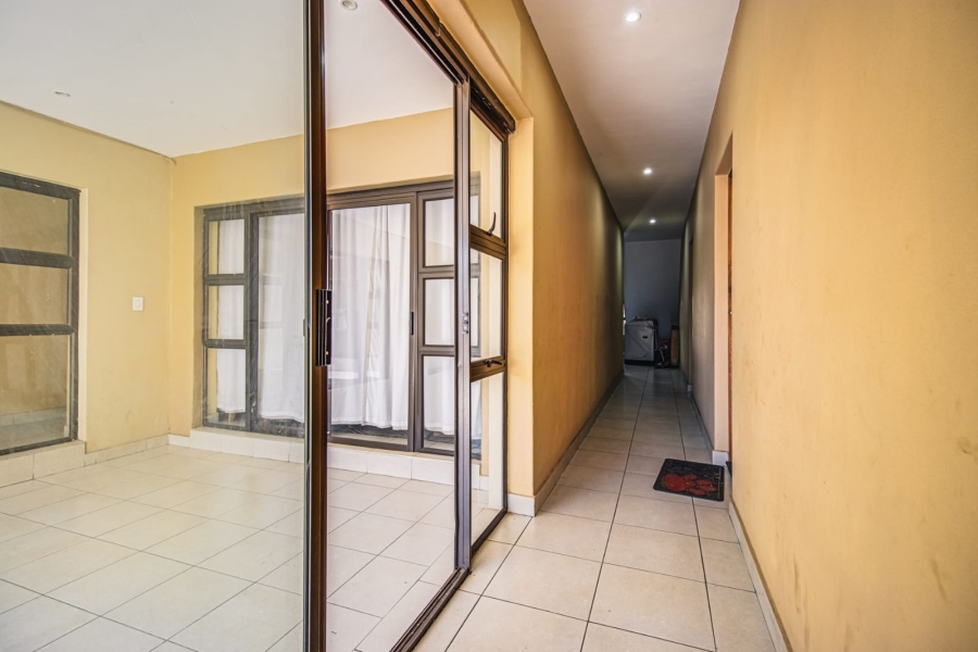 22 Bedroom Property for Sale in Birch Acres Gauteng