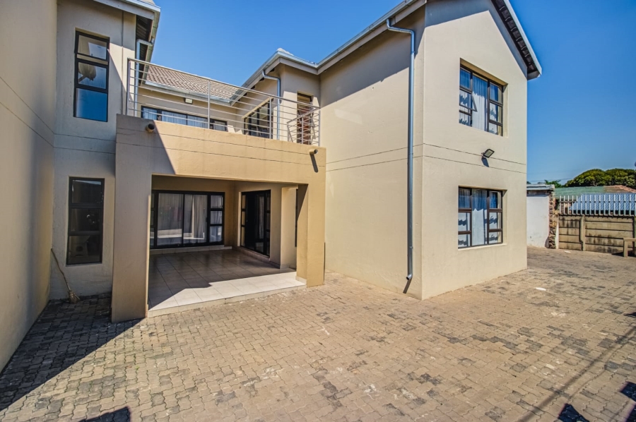 22 Bedroom Property for Sale in Birch Acres Gauteng