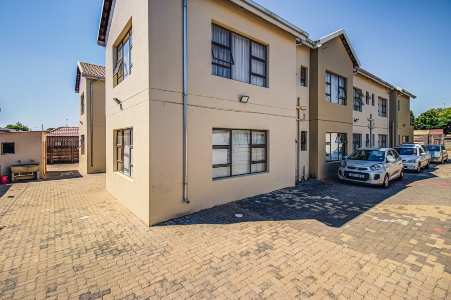 22 Bedroom Property for Sale in Birch Acres Gauteng