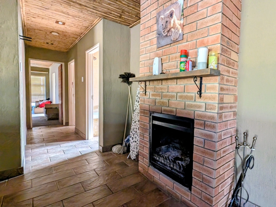 3 Bedroom Property for Sale in Blue Saddle Ranches Gauteng