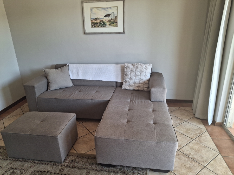 To Let 2 Bedroom Property for Rent in Equestria Gauteng