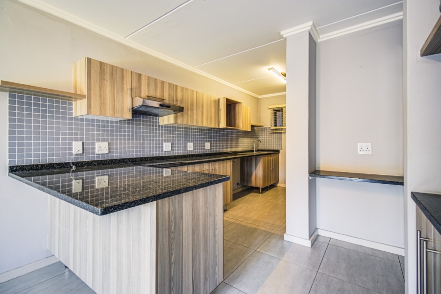 2 Bedroom Property for Sale in Eden Glen Gauteng