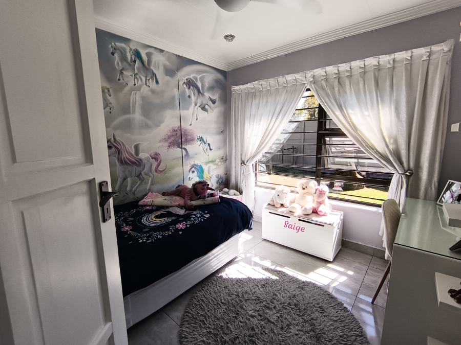 4 Bedroom Property for Sale in Brackendowns Gauteng