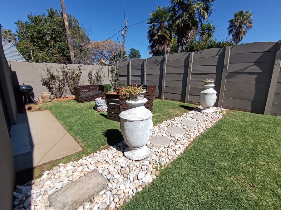 4 Bedroom Property for Sale in Brackendowns Gauteng