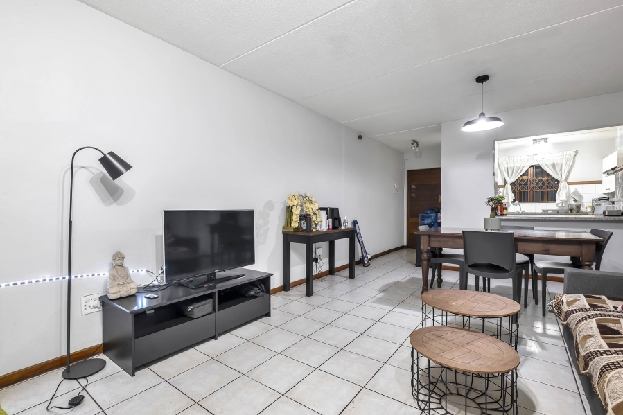 2 Bedroom Property for Sale in Morningside Gauteng