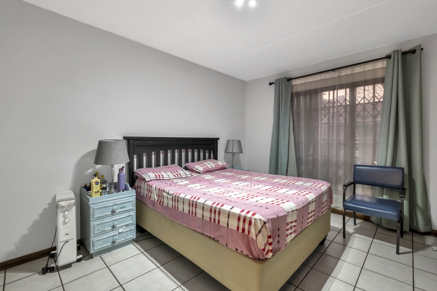 2 Bedroom Property for Sale in Morningside Gauteng