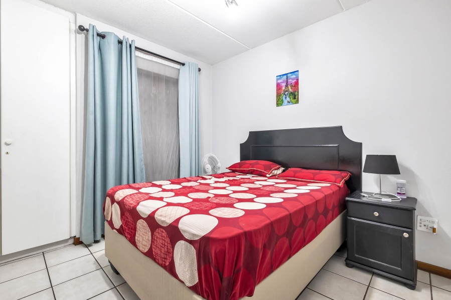 2 Bedroom Property for Sale in Morningside Gauteng