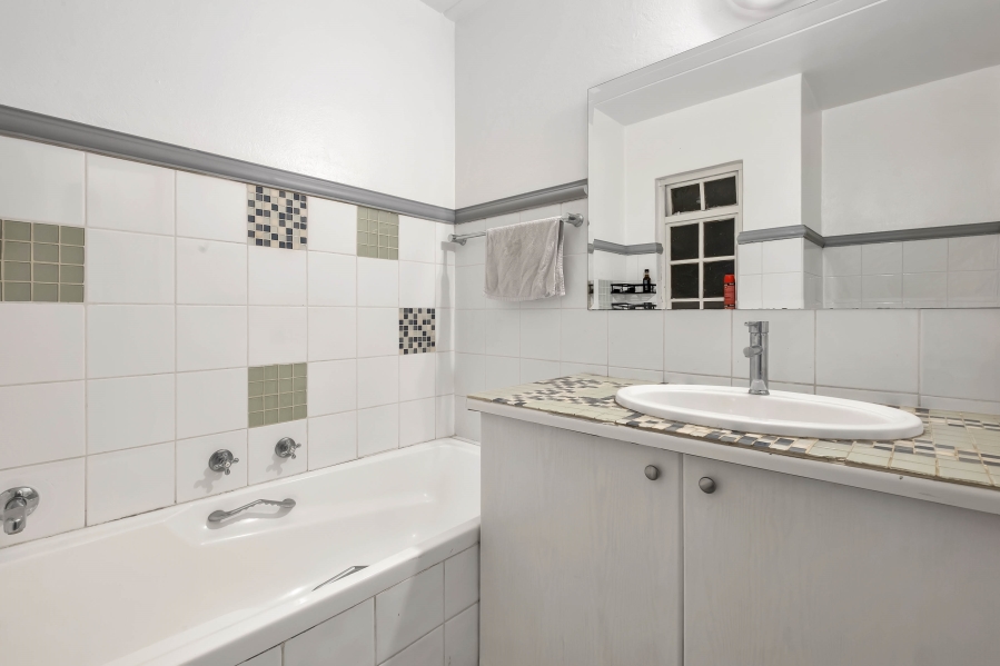 2 Bedroom Property for Sale in Morningside Gauteng