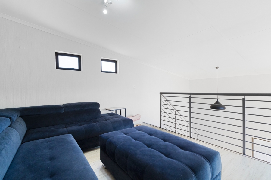 3 Bedroom Property for Sale in Broadacres Gauteng