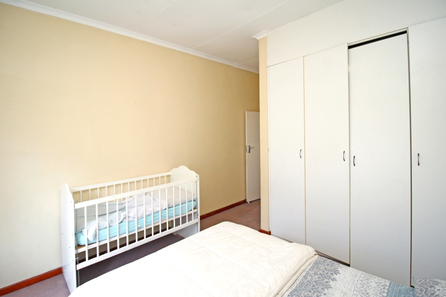 To Let 2 Bedroom Property for Rent in Buccleuch Gauteng