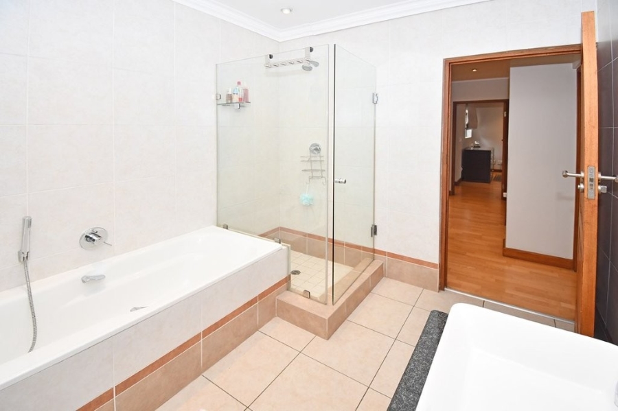 4 Bedroom Property for Sale in Kensington Gauteng
