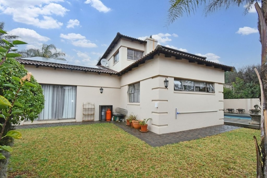 4 Bedroom Property for Sale in Kensington Gauteng