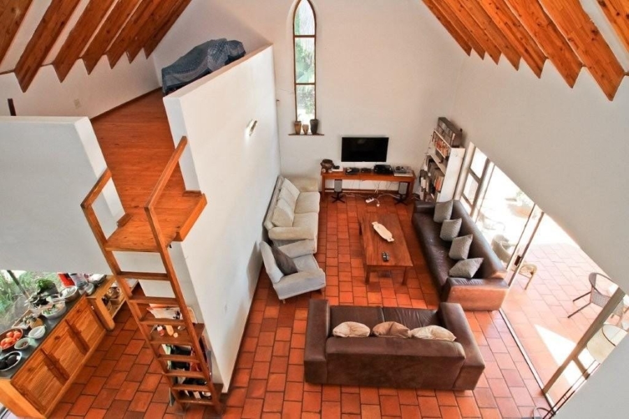 To Let 4 Bedroom Property for Rent in Mountain View Gauteng
